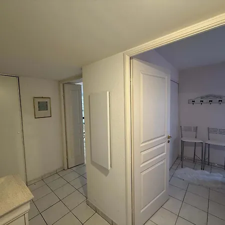 B051-bel Au Centre Deux Et Parking Securise شقة كان